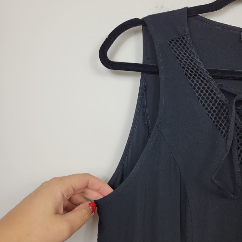 Torrid Lace-Up Challis Trapeze Maxi Dress – Black 00 (10) - Picture 6 of 13